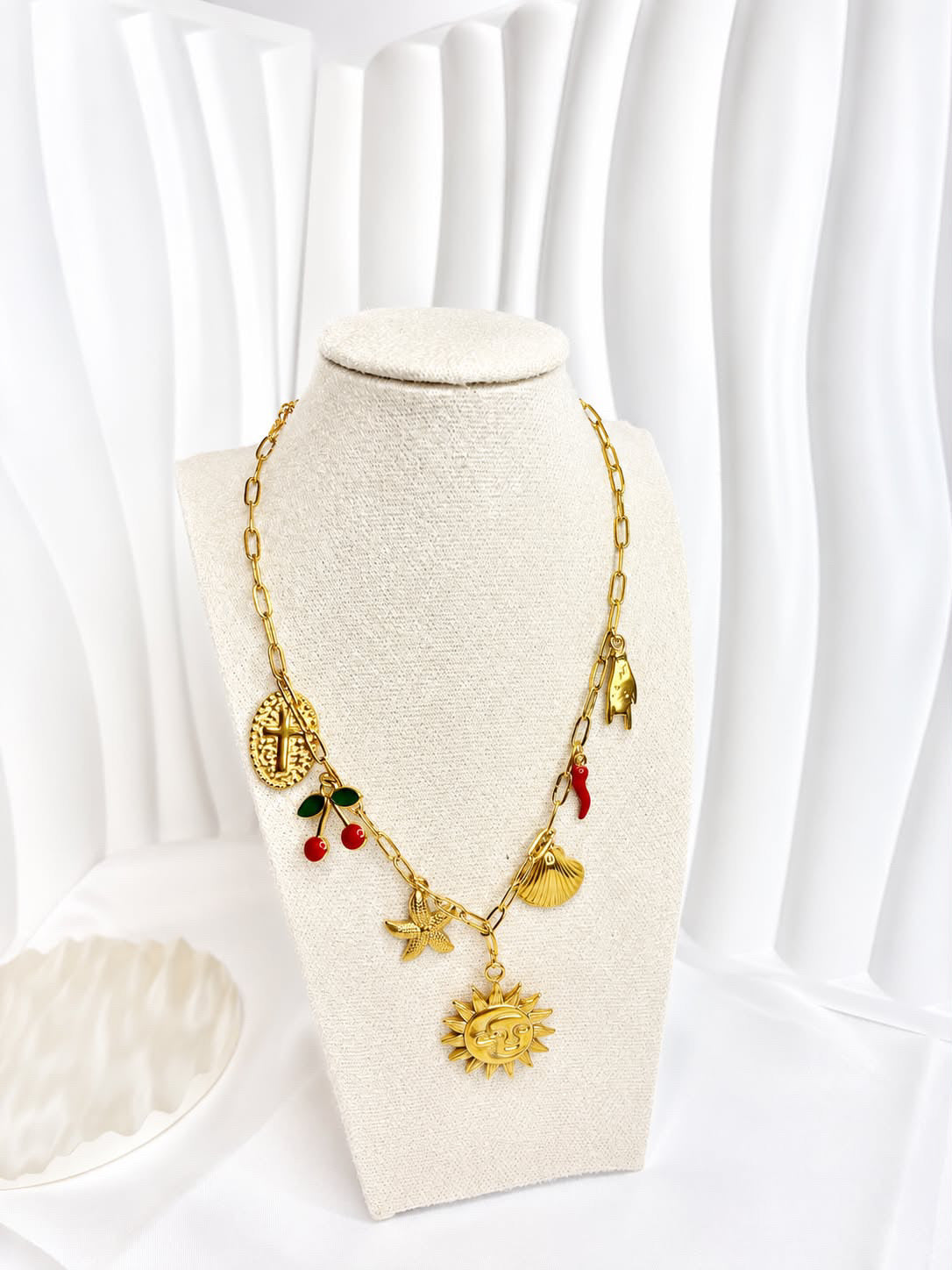 Collar Amuletos de Verano