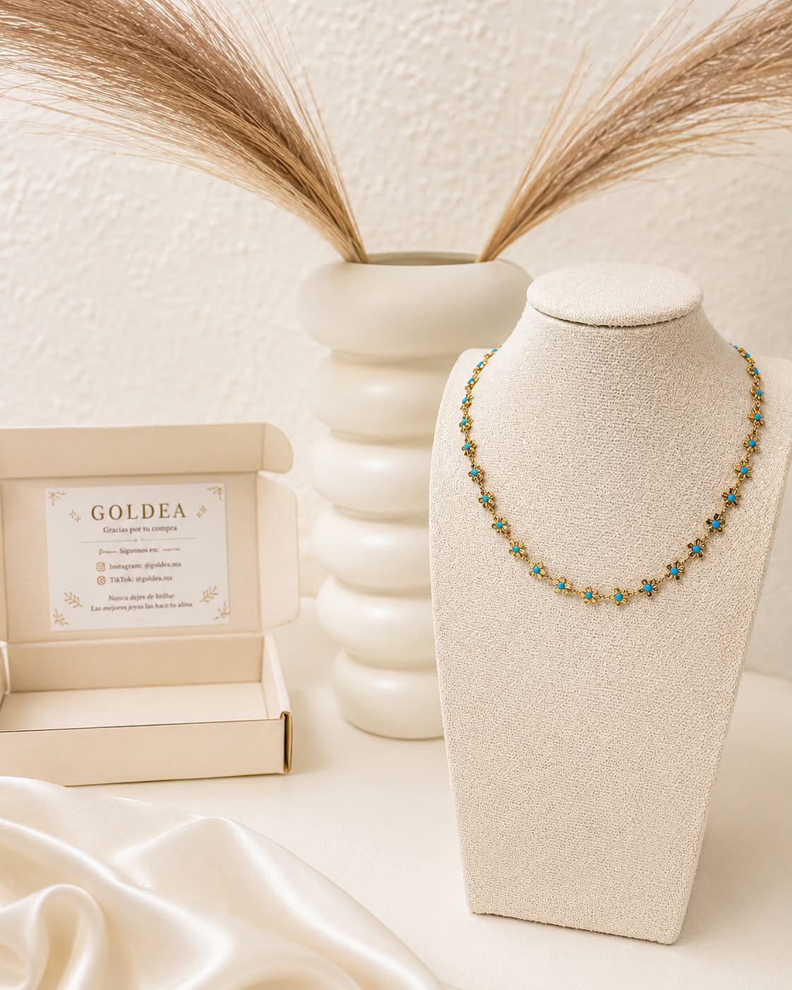 Collar Jardín Azul